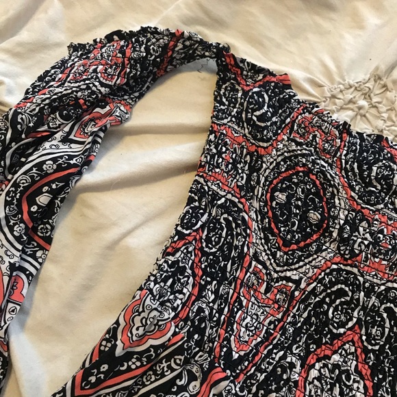 romper - Picture 2 of 2